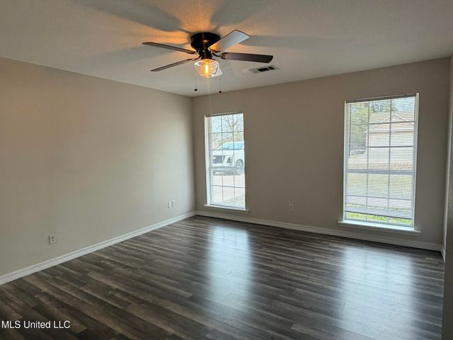 103 Greenbriar Lane, Carriere, MS 39426