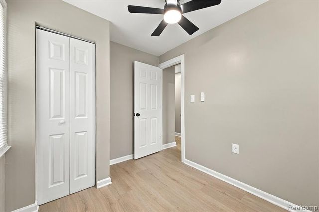 11420 Maxwell Avenue, Warren, MI 48089