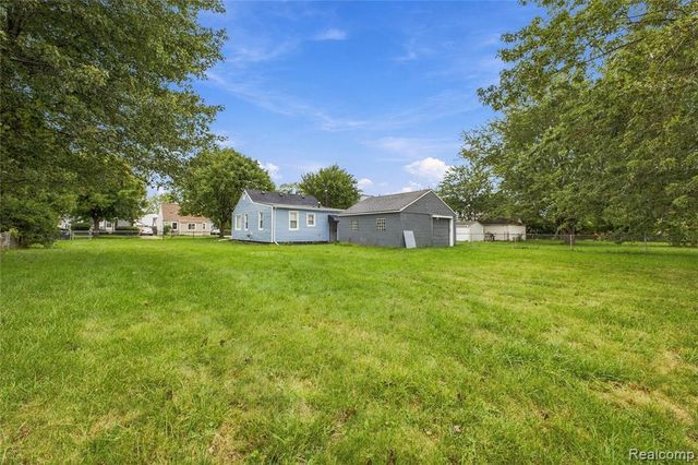 11420 Maxwell Avenue, Warren, MI 48089
