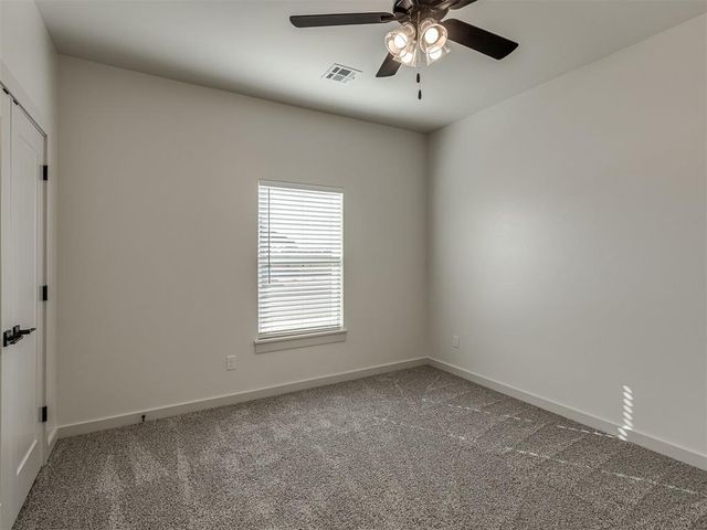 16033 Navarra Way, Oklahoma City, OK 73170