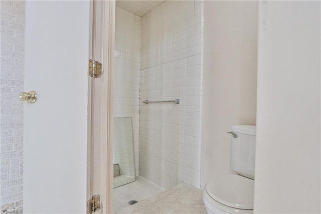 2036 1St SW Avenue, Hickory, NC 28602