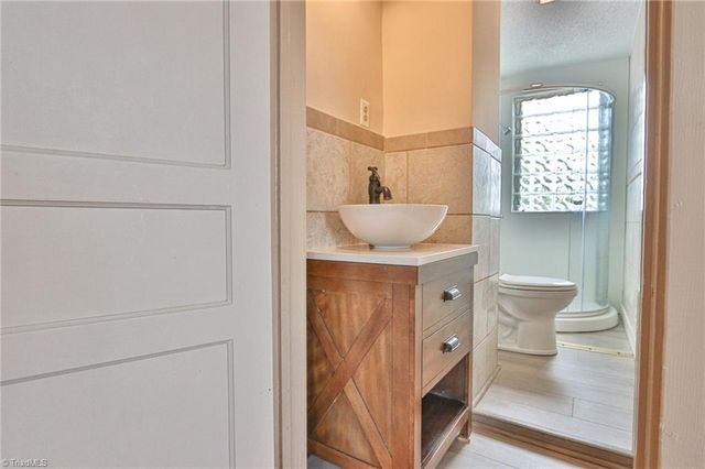 2036 1St SW Avenue, Hickory, NC 28602