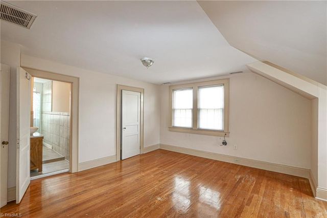 2036 1St SW Avenue, Hickory, NC 28602