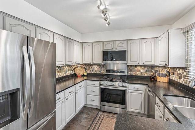 1321 Orrington Court, Wheeling, IL 60090