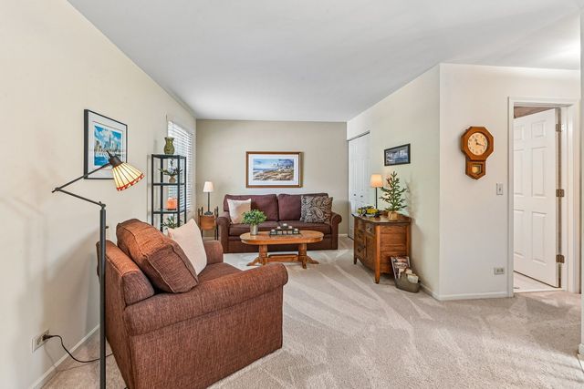 1321 Orrington Court, Wheeling, IL 60090