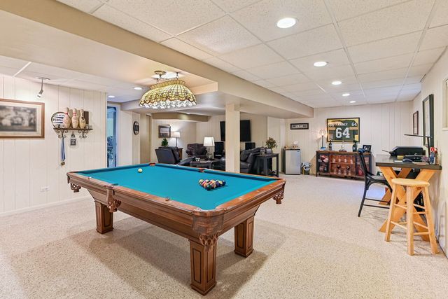 1321 Orrington Court, Wheeling, IL 60090
