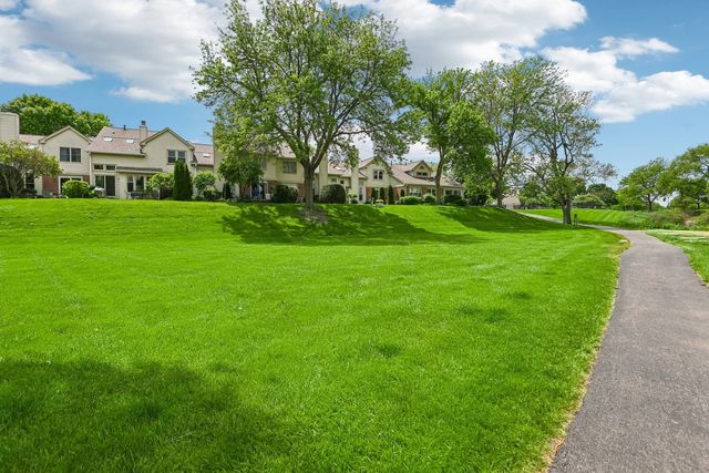 1321 Orrington Court, Wheeling, IL 60090