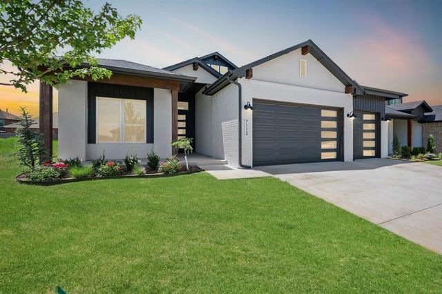 7112 NW 154th Street, Edmond, OK 73013