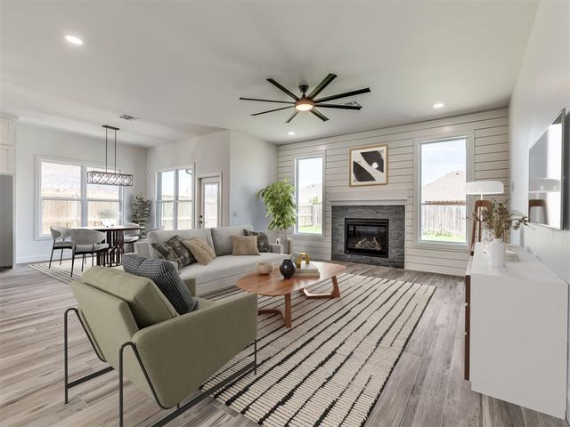 7112 NW 154th Street, Edmond, OK 73013