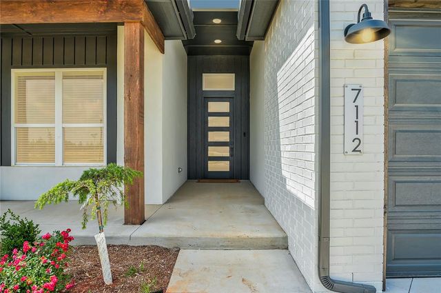 7112 NW 154th Street, Edmond, OK 73013