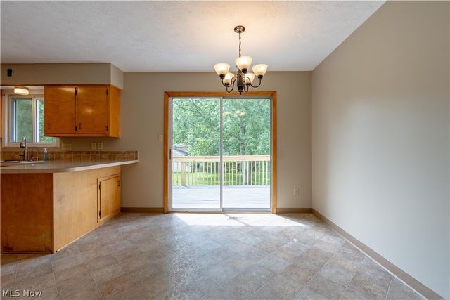 2420 Eastwood Avenue, Akron, OH 44305
