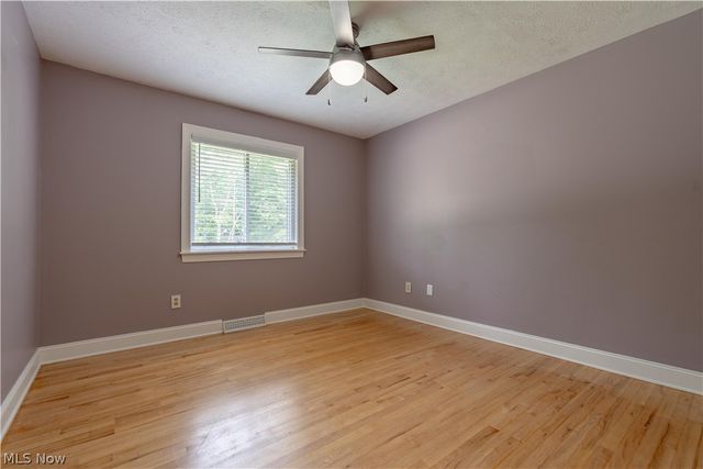 2420 Eastwood Avenue, Akron, OH 44305