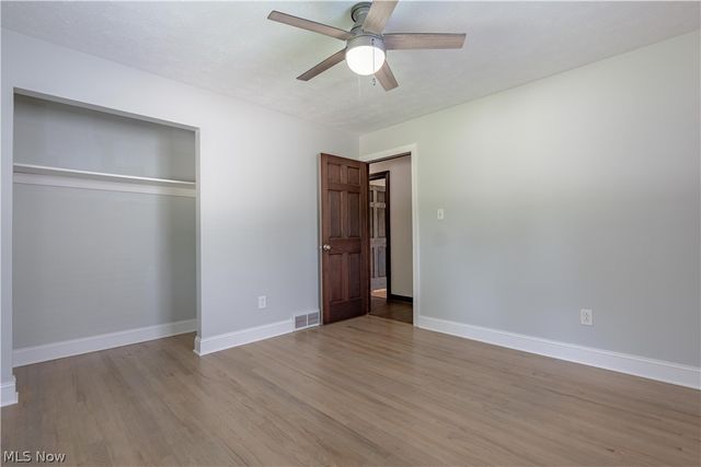 2420 Eastwood Avenue, Akron, OH 44305