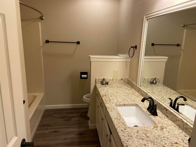 904 Victoria Dr., Longview, TX 75604