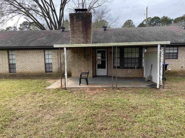 904 Victoria Dr., Longview, TX 75604