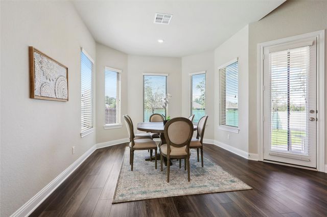 50 Wyatt Oaks Drive, The Woodlands, TX 77375