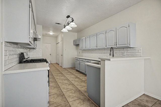 1321 Garden Court, Deer Park, TX 77536