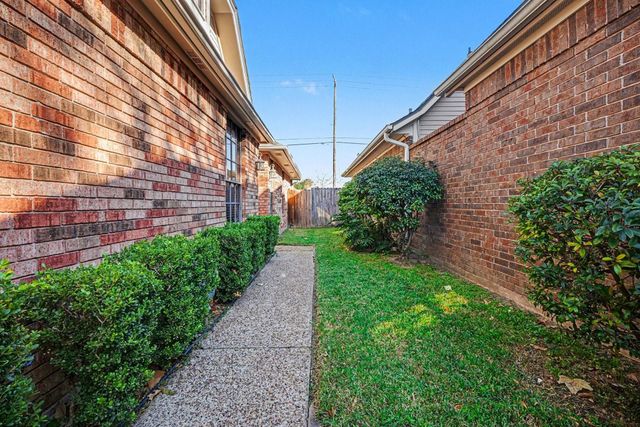 1321 Garden Court, Deer Park, TX 77536