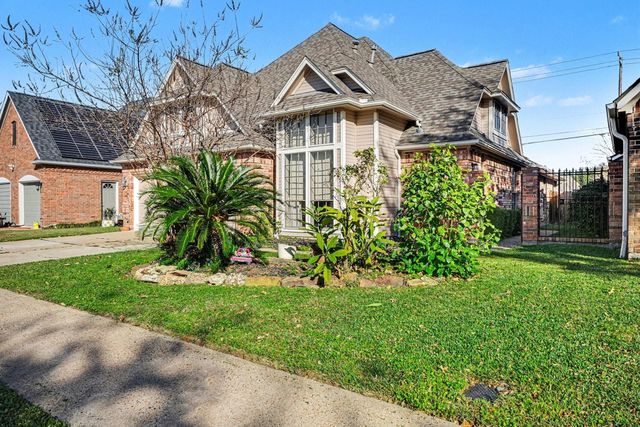 1321 Garden Court, Deer Park, TX 77536