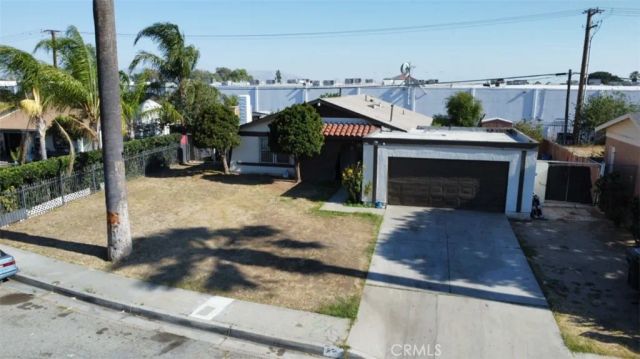 2949 Spruce St, Rialto, CA 92376
