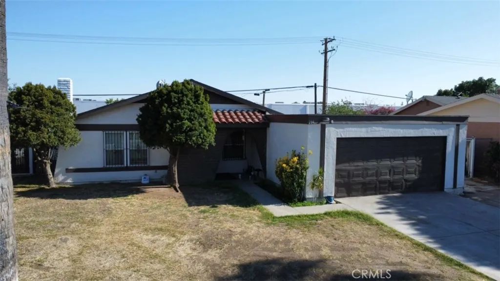 2949 Spruce St, Rialto, CA 92376