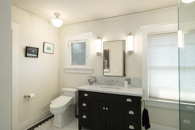 733 E Peralta, Fresno, CA 93704