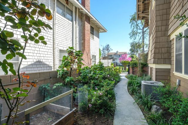 733 E Peralta, Fresno, CA 93704