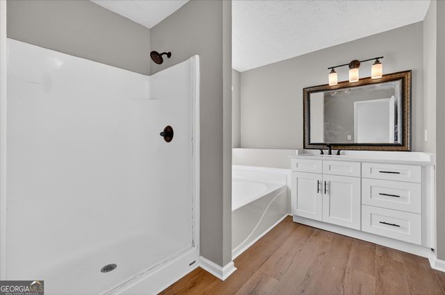 3621 Hutchinson Trace Drive, Cumming, GA 30040