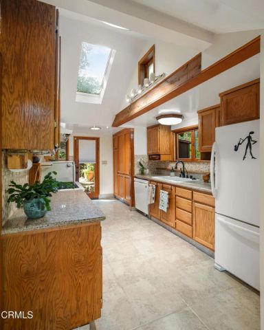 481 Woodland Drive, Sierra Madre, CA 91024