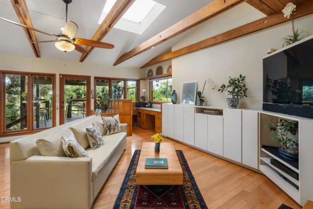 481 Woodland Drive, Sierra Madre, CA 91024