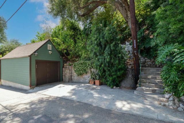 481 Woodland Drive, Sierra Madre, CA 91024
