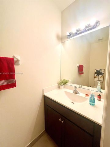 9271 W 33rd Ln, Hialeah, FL 33018