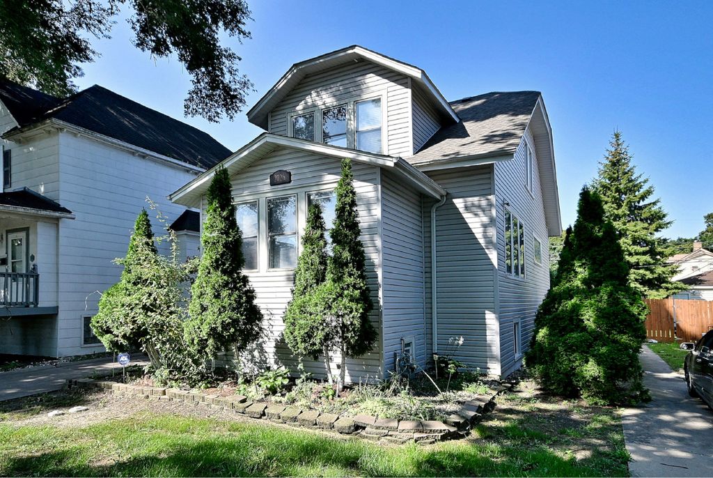 2726 S 60th Court, Cicero, IL 60804 — photo 2