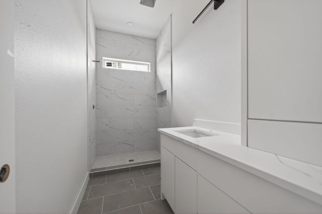 2821 Canvas Back Drive, Lone Oak, TX 75453