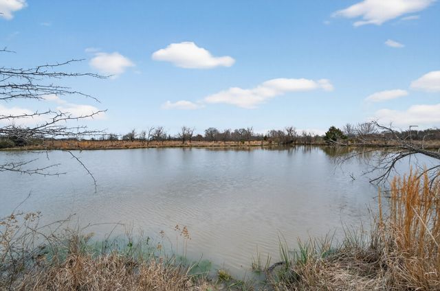 2821 Canvas Back Drive, Lone Oak, TX 75453