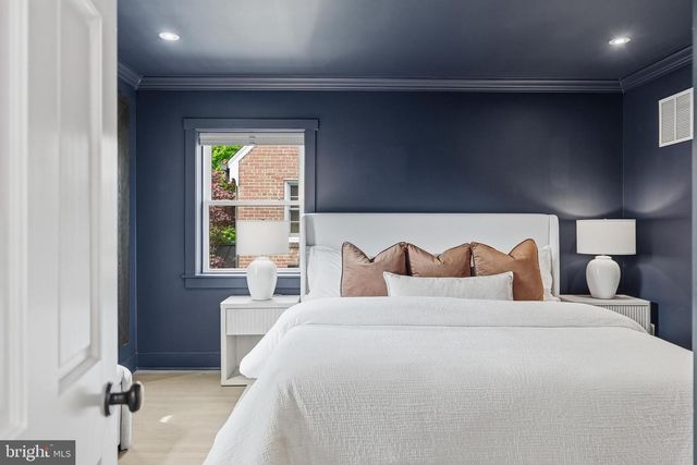 3147 TENNYSON ST NW, Washington, DC 20015