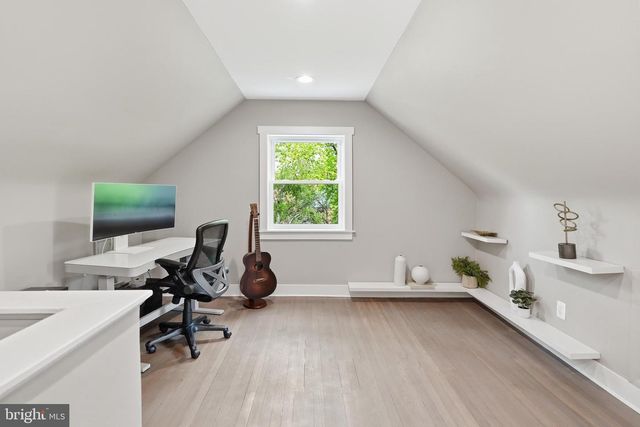 3147 TENNYSON ST NW, Washington, DC 20015