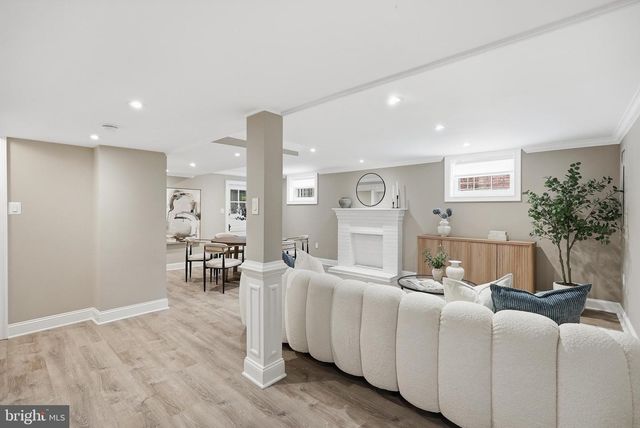 3147 TENNYSON ST NW, Washington, DC 20015