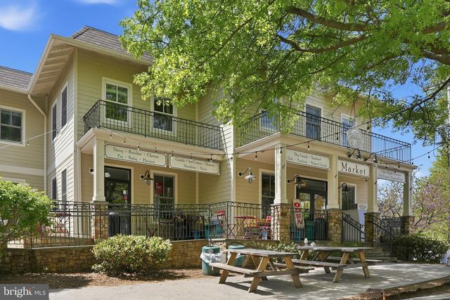 3147 TENNYSON ST NW, Washington, DC 20015