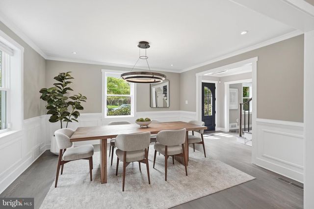 3147 TENNYSON ST NW, Washington, DC 20015