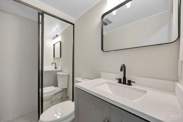 7918 Southampton Court, Mt Healthy, OH 45231