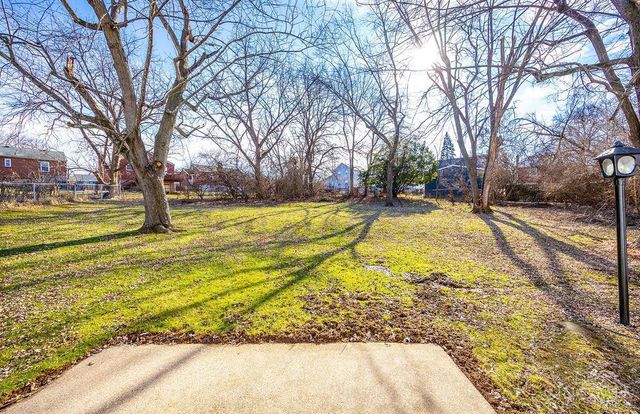 7918 Southampton Court, Mt Healthy, OH 45231