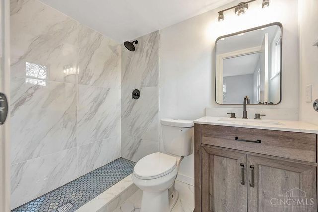 7918 Southampton Court, Mt Healthy, OH 45231