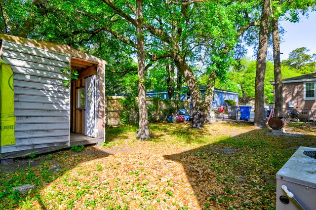 5877 Kirkwood Avenue, North Charleston, SC 29406