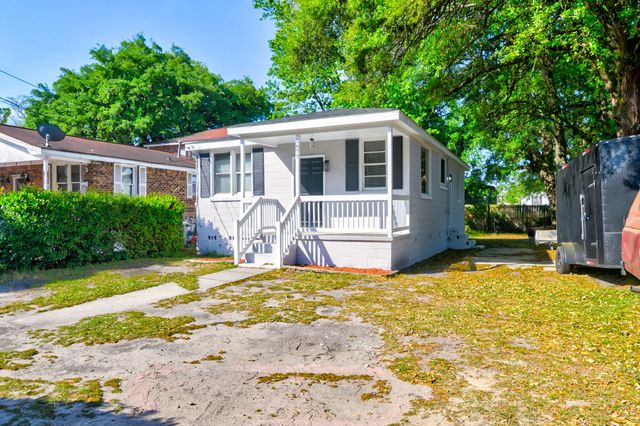 5877 Kirkwood Avenue, North Charleston, SC 29406