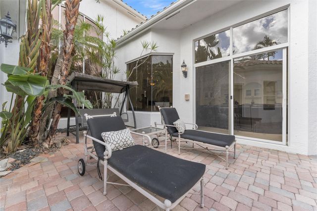 16267 Bristol Pointe Drive, Delray Beach, FL 33446