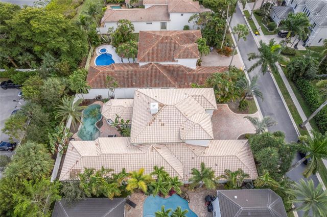 16267 Bristol Pointe Drive, Delray Beach, FL 33446