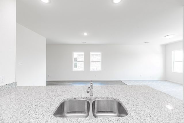 772 Wellington Drive, Lavon, TX 75166