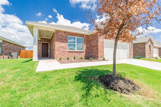 772 Wellington Drive, Lavon, TX 75166