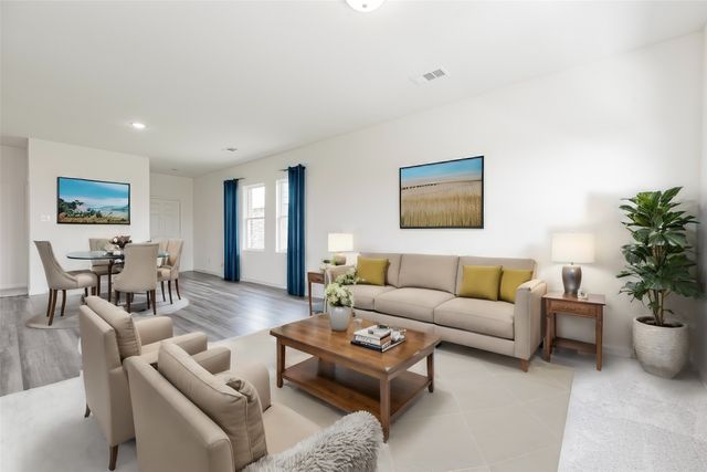 772 Wellington Drive, Lavon, TX 75166